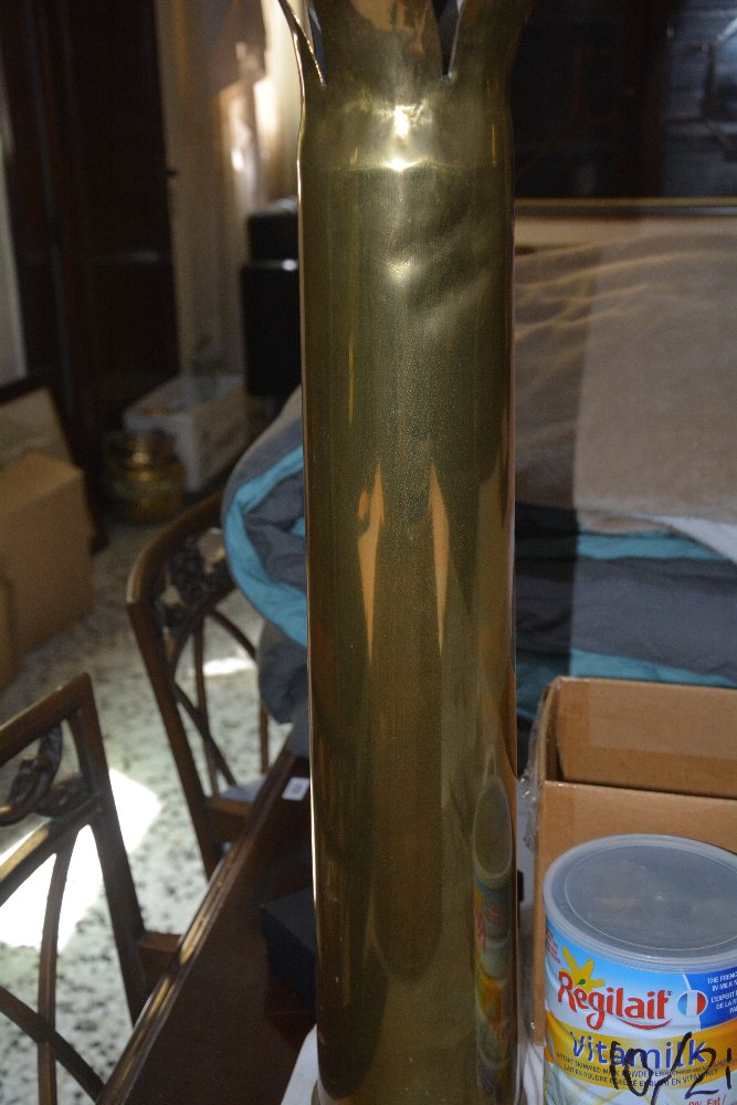 Large brass artillery shell case - Online Auctions - Belgravia Auction  Gallery