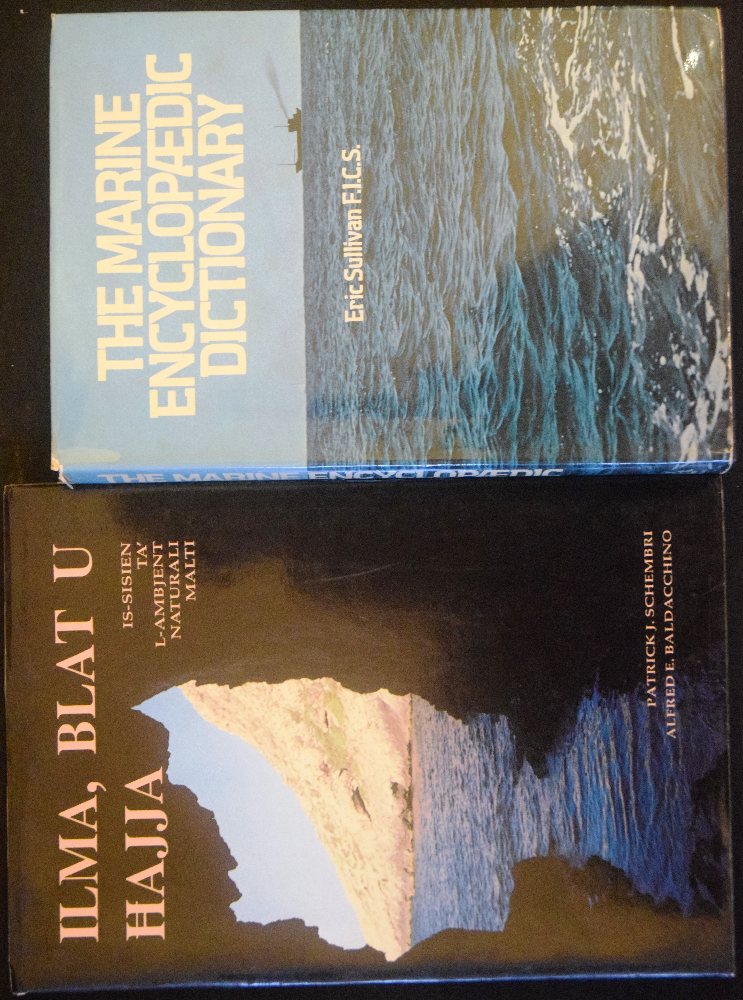 Sullivan Eric, The marine encyclopaedic dictionary; Schembri P. J., Ilma, blat u hajja (2)