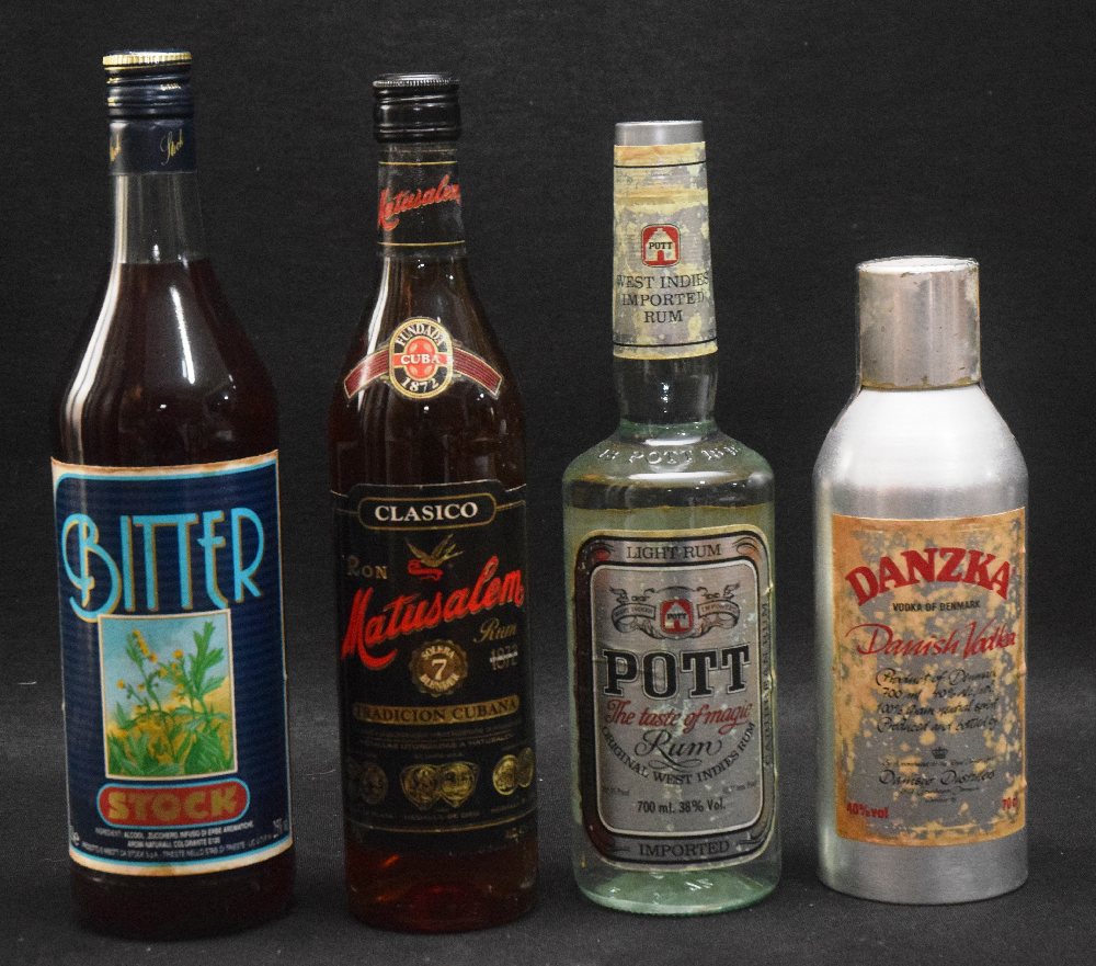 MATUSALEM rum; POTT rum; DANZKA vodka; STOCK bitter (4)