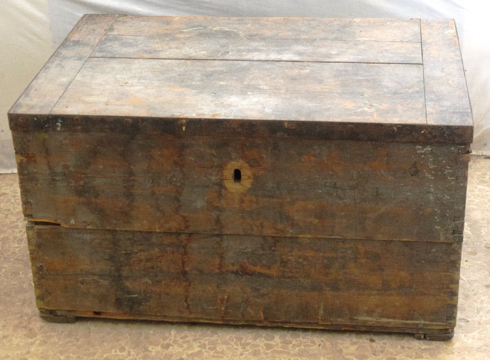 Late 19th C. Painted wood travelling / tool chest, 75cm, with carry handles