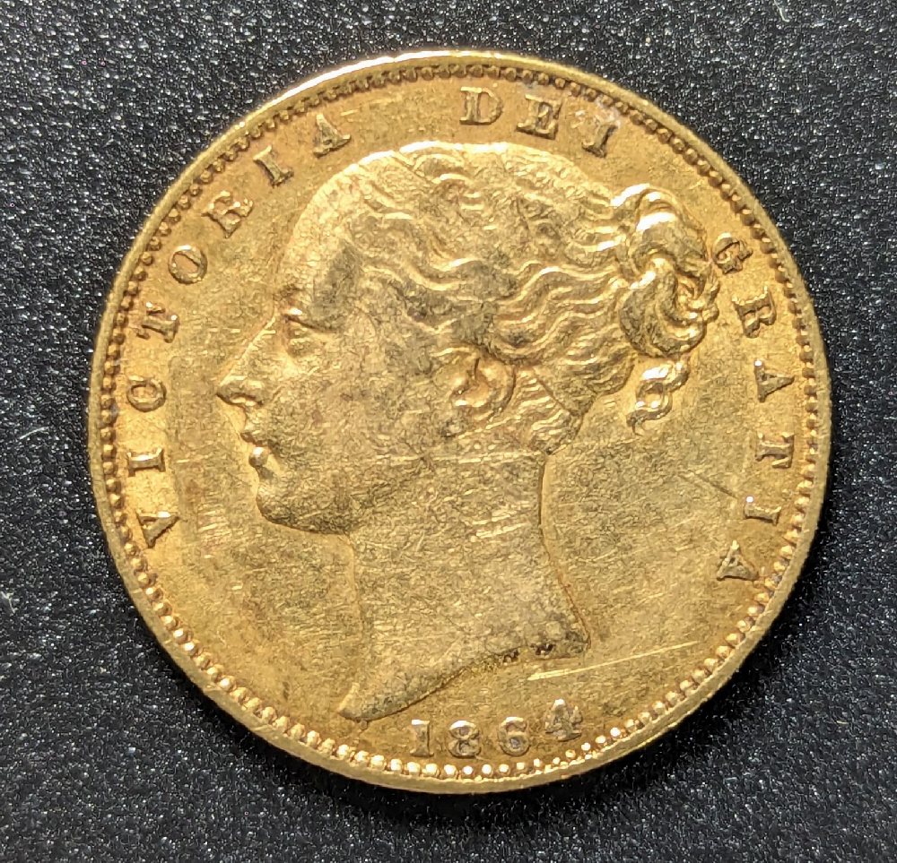 QV young head, shield back, gold sovereign, 1864