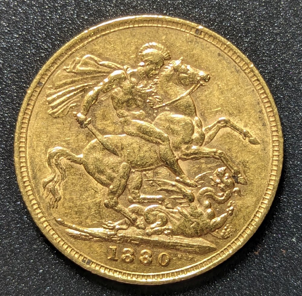 QV young head gold sovereign, 1880