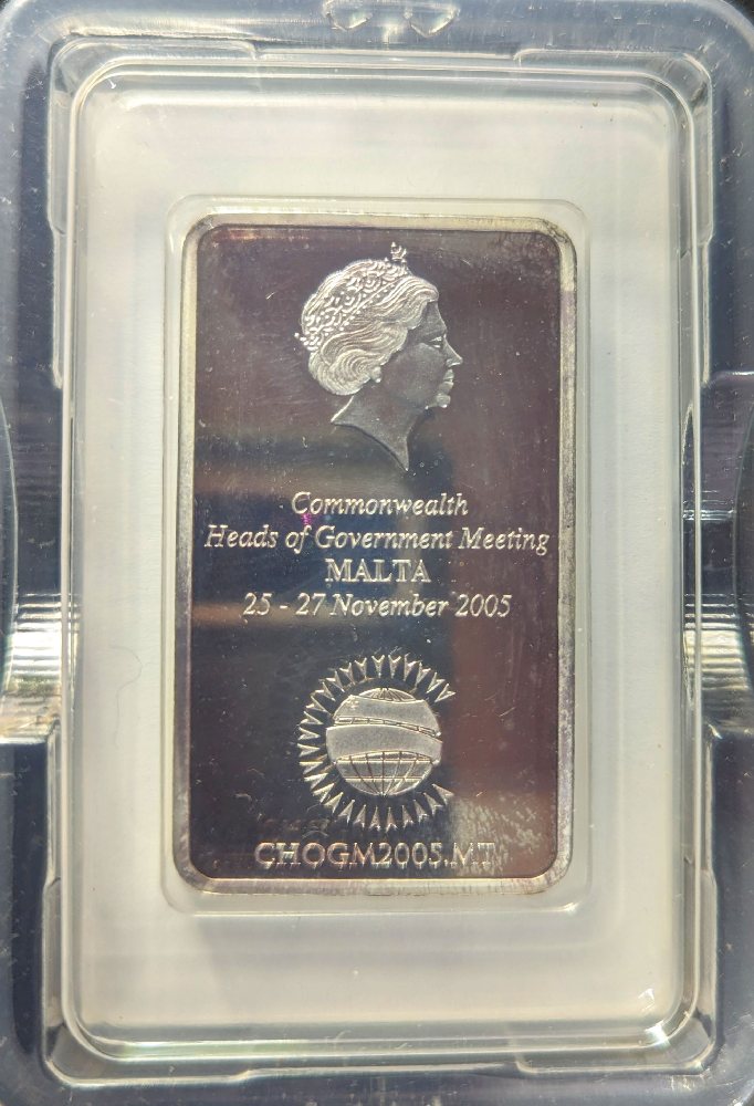 2005, CHOGM silver commemorative ingot (No 1978)