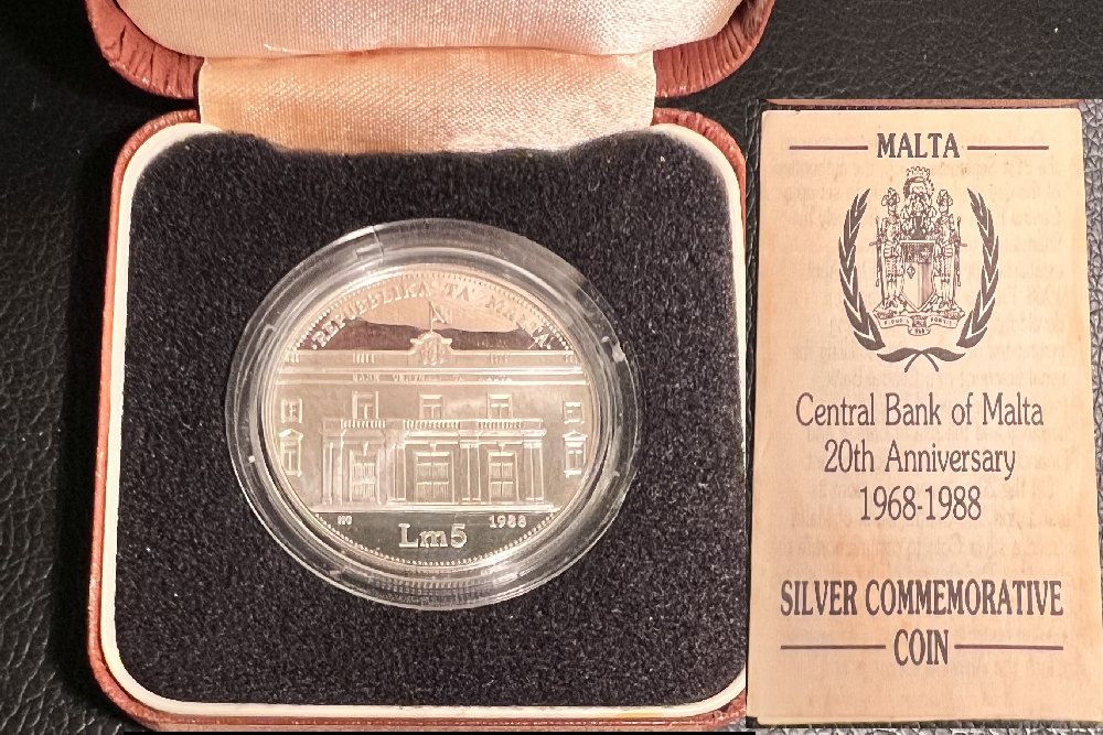 1988 Malta Silver coin - 20th Anniversary of the Central Bank