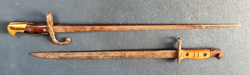 2 WWI steel sword bayonets