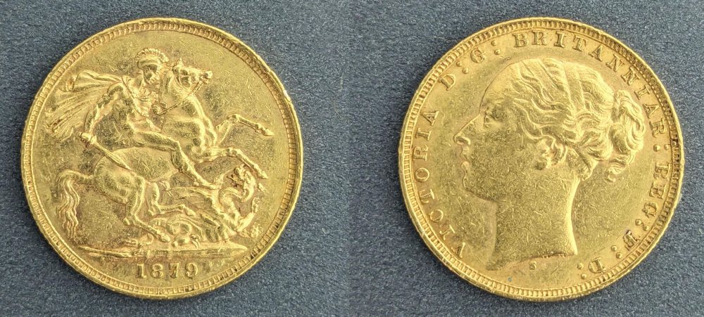 QV  Young Head Gold Sovereign, 1879