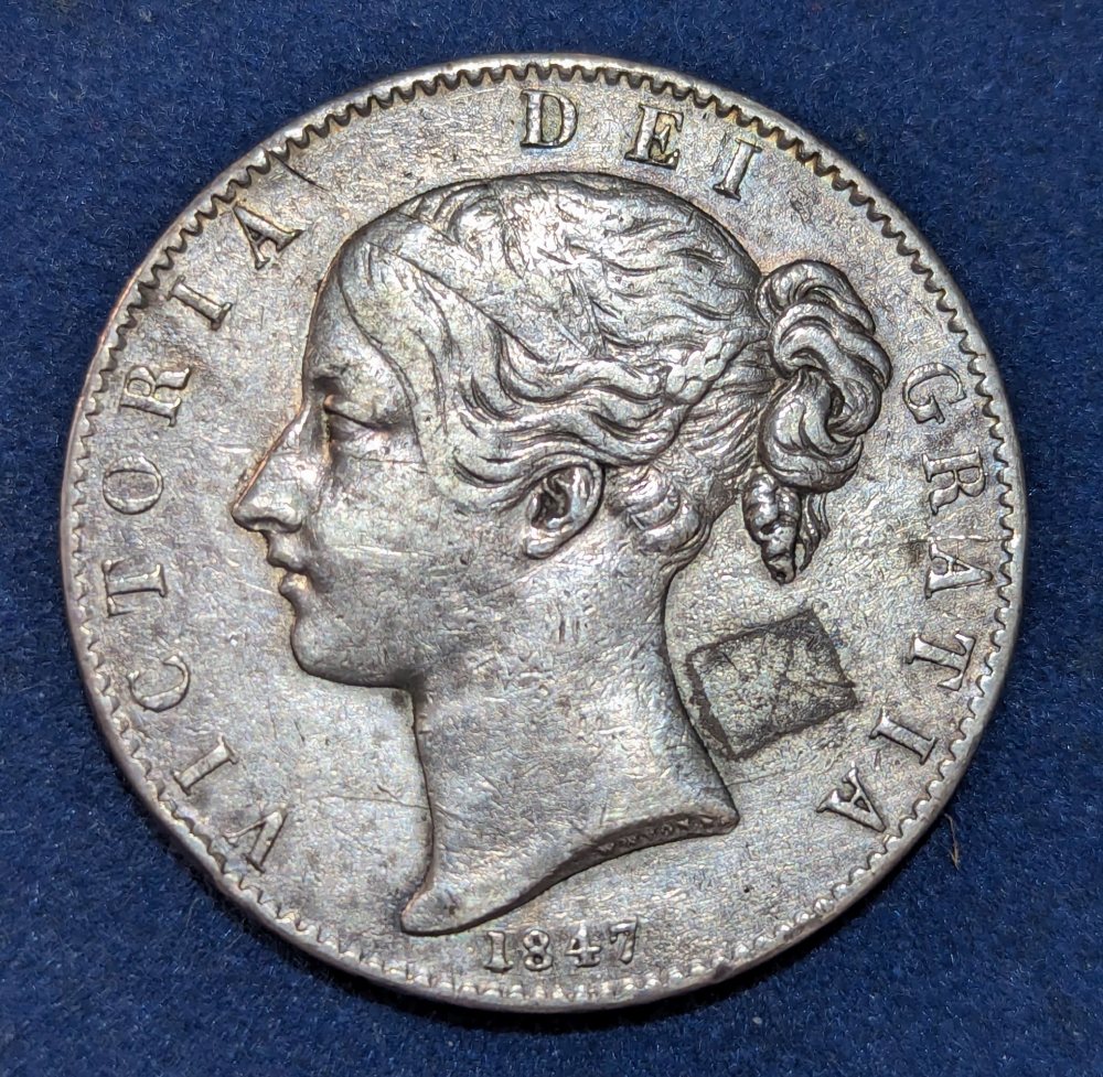 QV crown 1847