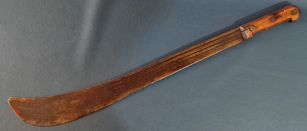 Machete with wood handle, 66cm