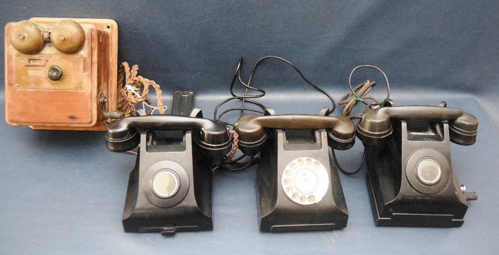 Wood cased original telephone exchange unit and 3 bakelite telephone hand sets