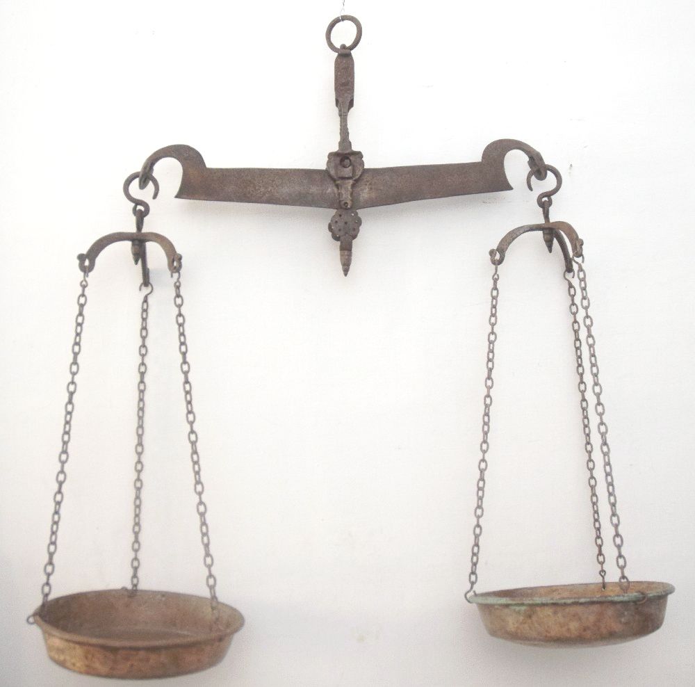 19th C. Iron and copper scales, 40cm