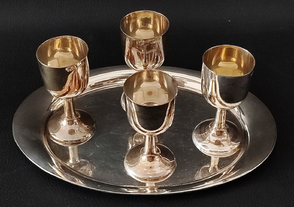 English silver oval small tray and 4 liqueur glasses